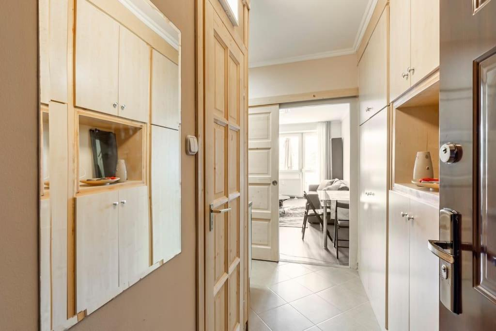 Lovely 1 Bedroom Flat - Gazdagret 布达佩斯 外观 照片